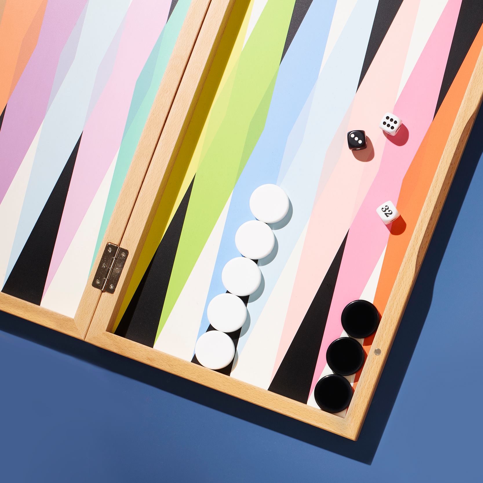 Read more about the article 20 Holiday Gifts For the Art Lover in Your Life