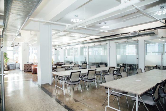 Read more about the article Jobs in the Art World: Working at Art Zealous