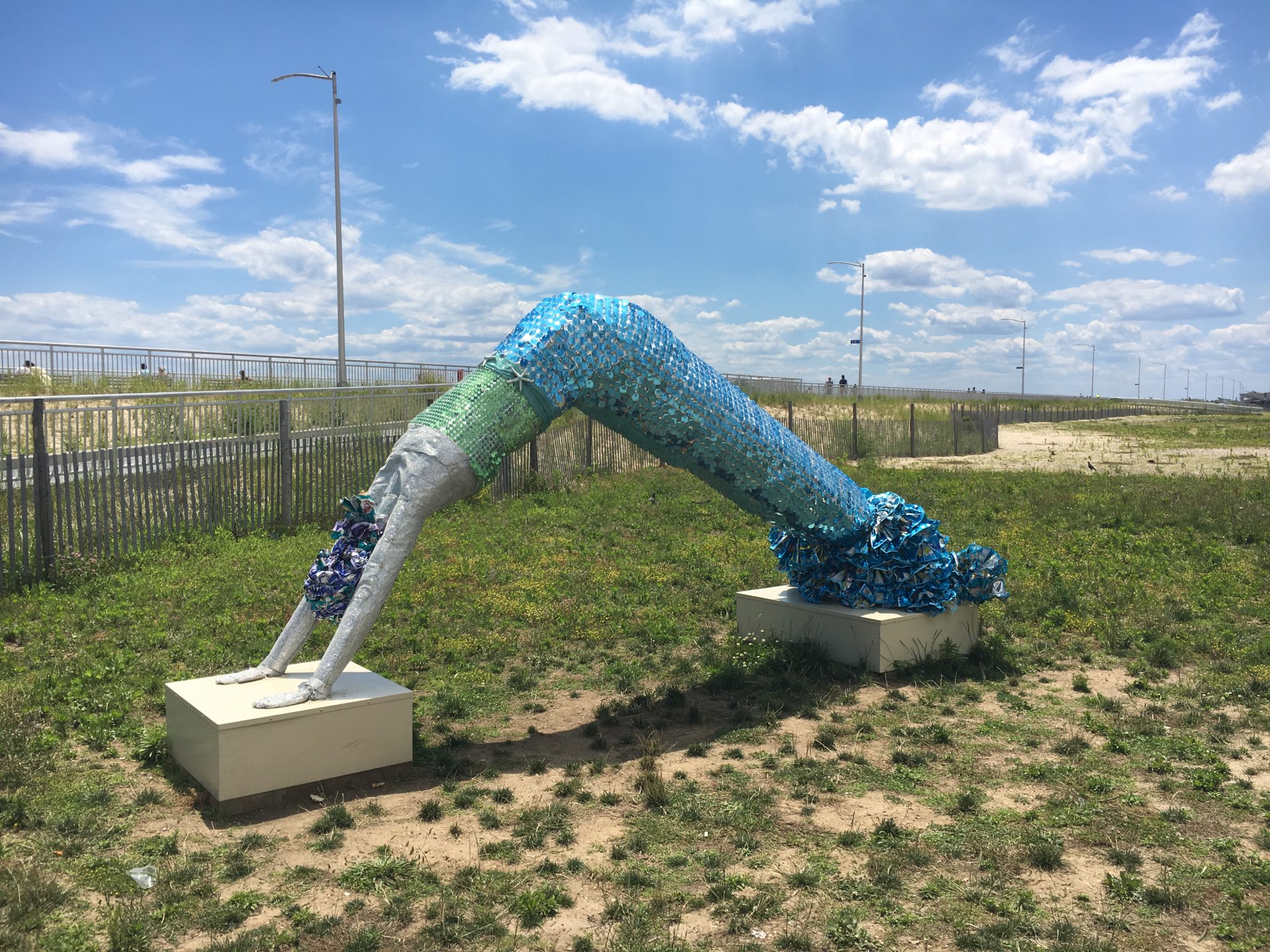 Read more about the article Soak in Art by the Ocean at Rockaway Beach This Summer