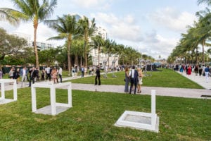 Read more about the article Art Basel Miami Beach Announces 2017 Exhibitors