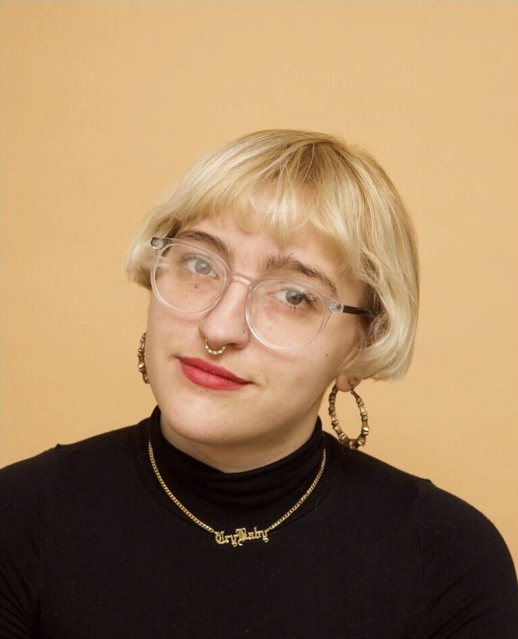 Read more about the article #ArtPowerWomen Series: Self-Portraits and Embroidery With Alexandria Deters