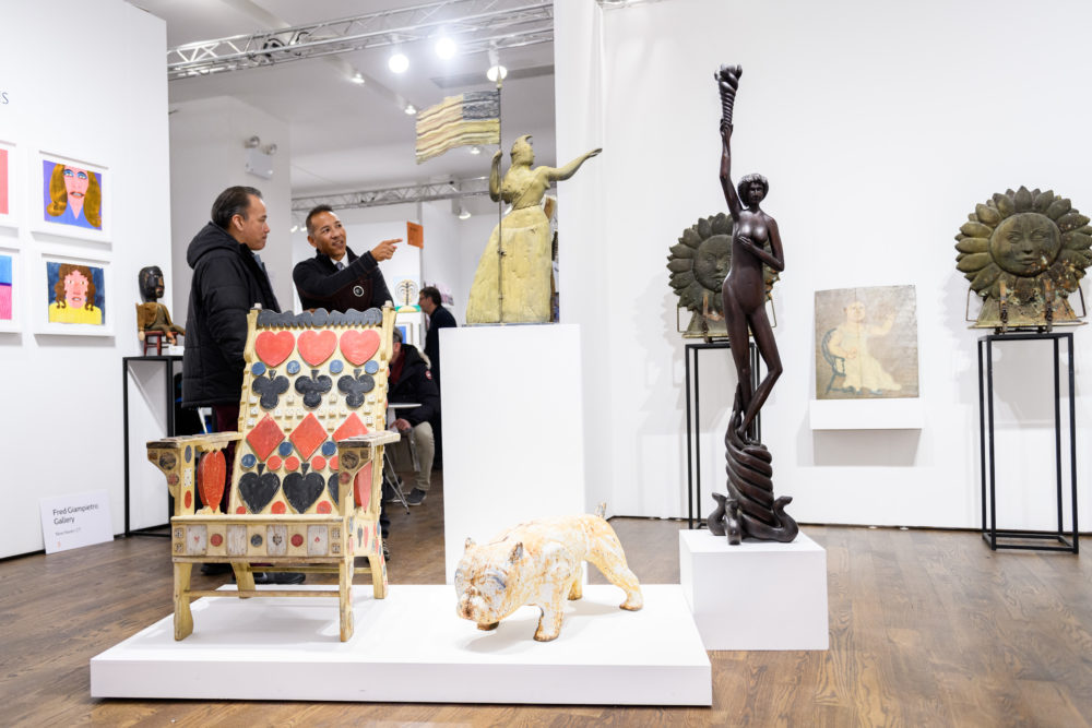 Read more about the article Collectors and Celebrities Flock to the Outsider Art Fair in NYC